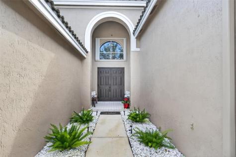 1005 Cedar Falls Drive Weston FL 33327