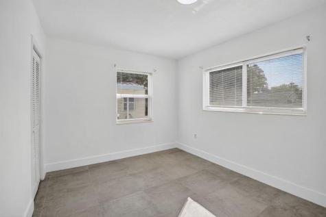 642 SW 11th Street Hallandale Beach FL 33009