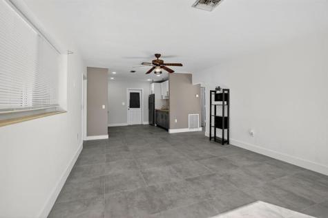 642 SW 11th Street Hallandale Beach FL 33009