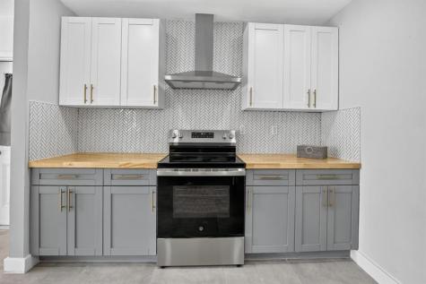 642 SW 11th Street Hallandale Beach FL 33009