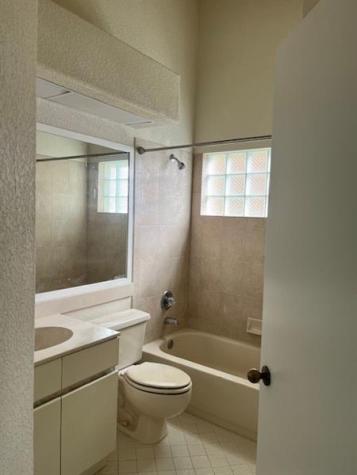 517 Spinnaker Weston FL 33326