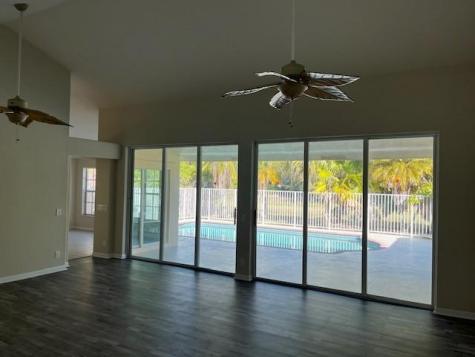 517 Spinnaker Weston FL 33326
