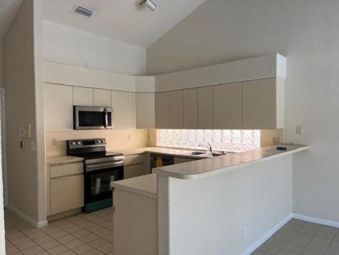 517 Spinnaker Weston FL 33326
