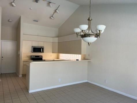 517 Spinnaker Weston FL 33326