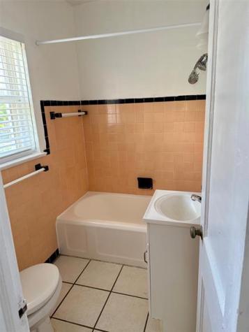 3000 Granada Street Fort Lauderdale FL 33304