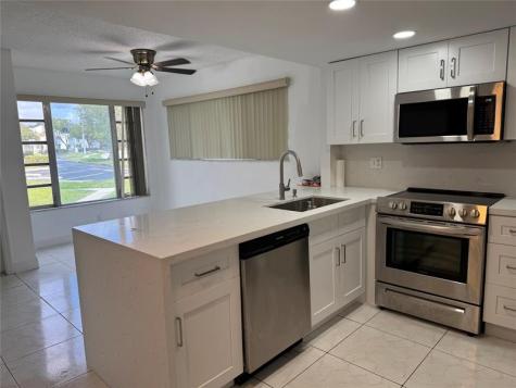 8031 Lagos De Campo Boulevard Tamarac FL 33321