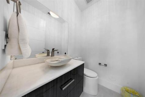 2001 Marietta Drive Fort Lauderdale FL 33316