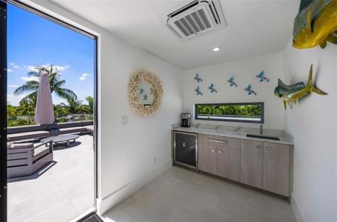 2001 Marietta Drive Fort Lauderdale FL 33316