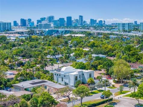 2001 Marietta Drive Fort Lauderdale FL 33316