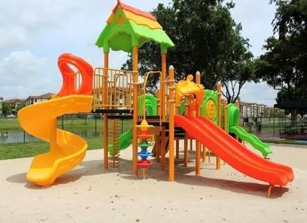 9517 Fontainebleau Boulevard Miami FL 33172