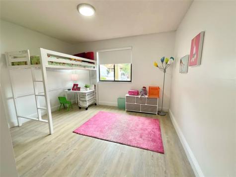 9517 Fontainebleau Boulevard Miami FL 33172