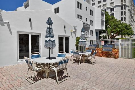 2850 NE 14th Street Pompano Beach FL 33062