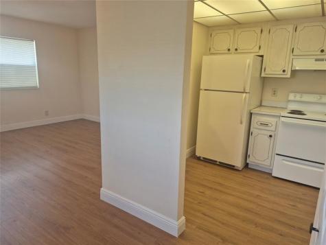 278 Flanders F Delray Beach FL 33484