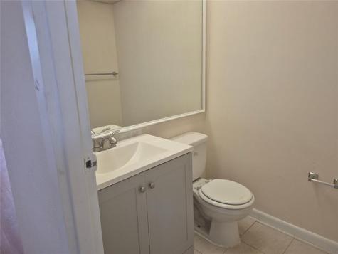278 Flanders F Delray Beach FL 33484