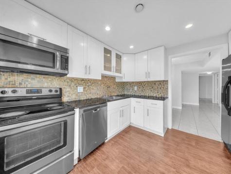 4156 Inverrary Drive Lauderhill FL 33319