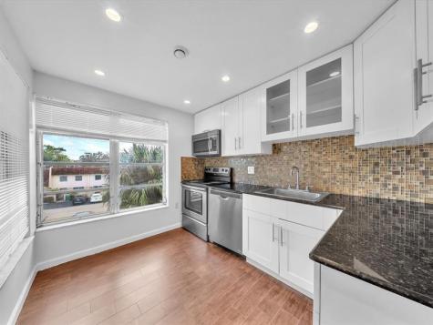 4156 Inverrary Drive Lauderhill FL 33319
