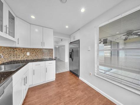 4156 Inverrary Drive Lauderhill FL 33319