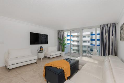 3140 S Ocean Drive Hallandale Beach FL 33009