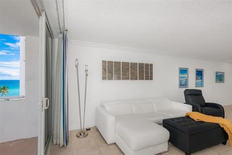3140 S Ocean Drive Hallandale Beach FL 33009