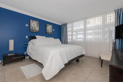 3140 S Ocean Drive Hallandale Beach FL 33009