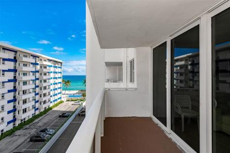 3140 S Ocean Drive Hallandale Beach FL 33009