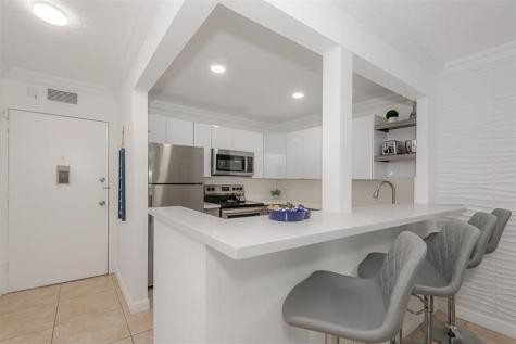 3140 S Ocean Drive Hallandale Beach FL 33009