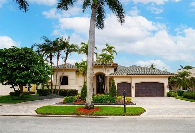 10897 Canary Island Court Plantation FL 33324