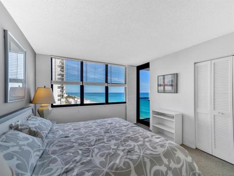 2301 S Ocean Drive Hollywood FL 33019