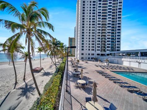2301 S Ocean Drive Hollywood FL 33019