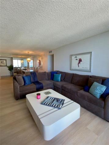 2301 S Ocean Drive Hollywood FL 33019