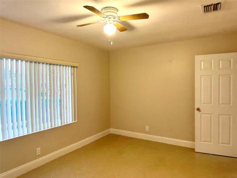 7907 SW 3rd Street North Lauderdale FL 33068