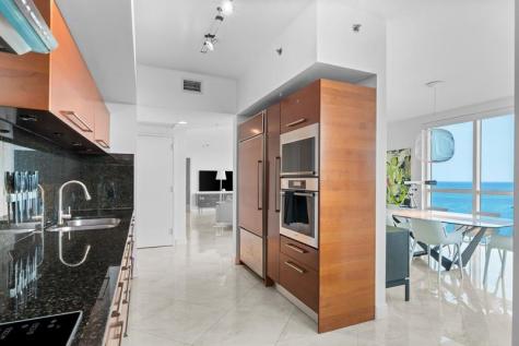 101 S Fort Lauderdale Beach Boulevard Fort Lauderdale FL 33316