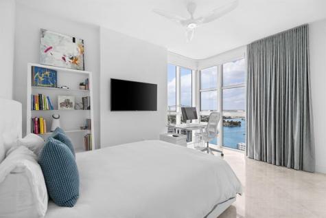 101 S Fort Lauderdale Beach Boulevard Fort Lauderdale FL 33316