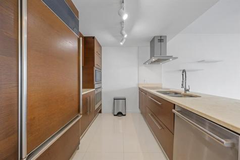 495 Brickell Avenue Miami FL 33131