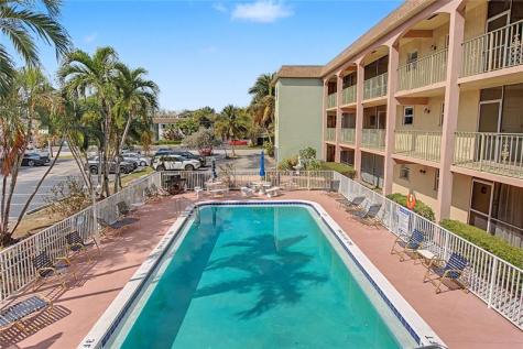 100 SE 6th Avenue Pompano Beach FL 33060