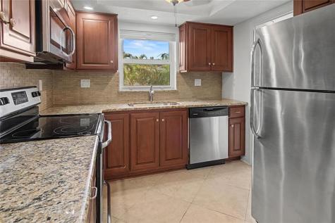 100 SE 6th Avenue Pompano Beach FL 33060