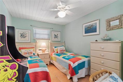 309 E Calzada De Bougainville Marathon FL 33050