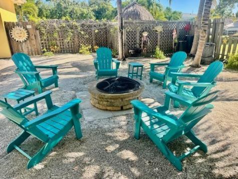 309 E Calzada De Bougainville Marathon FL 33050