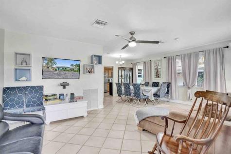 326 Walnut Street Hollywood FL 33019