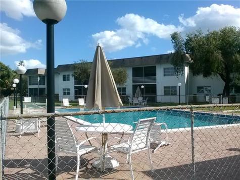6507 Winfield Boulevard Margate FL 33063