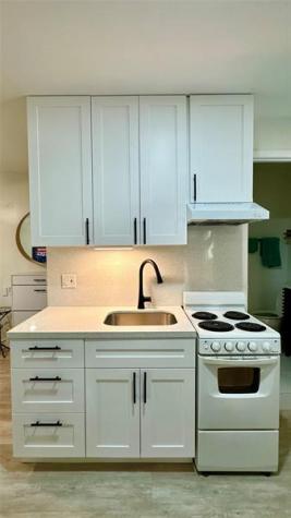 1145 NE 17th Terrace Fort Lauderdale FL 33304