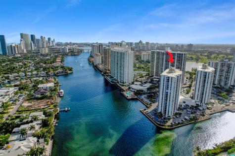 20515 E Country Club Drive Aventura FL 33180