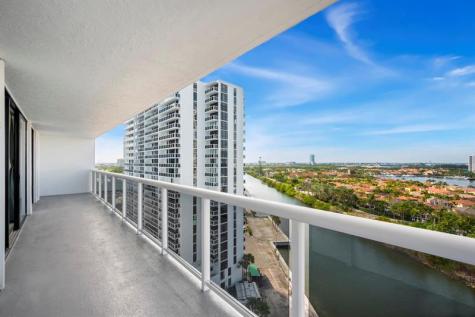 20515 E Country Club Drive Aventura FL 33180