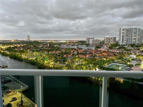 20515 E Country Club Drive Aventura FL 33180