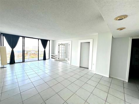 20515 E Country Club Drive Aventura FL 33180