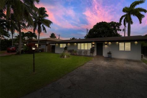 7700 NW 15th Street Pembroke Pines FL 33024