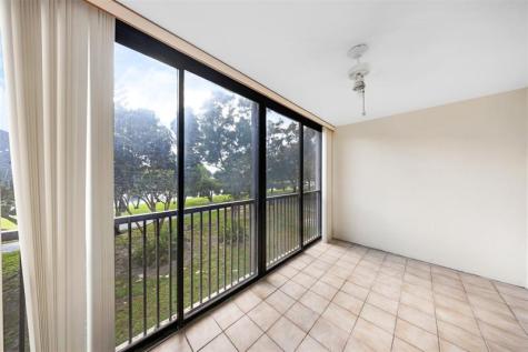 2202 S Cypress Bend Drive Pompano Beach FL 33069