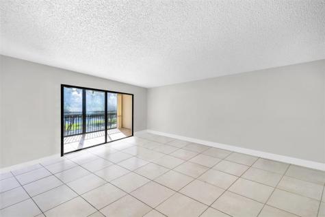 2202 S Cypress Bend Drive Pompano Beach FL 33069