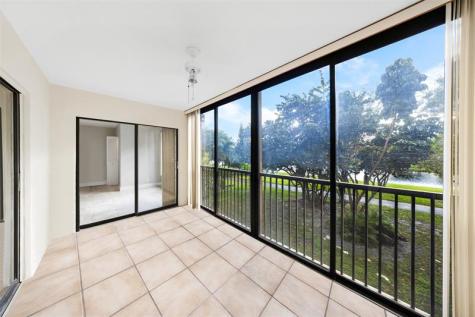 2202 S Cypress Bend Drive Pompano Beach FL 33069