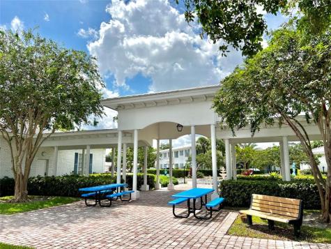 2271 NE 68th Street Fort Lauderdale FL 33308